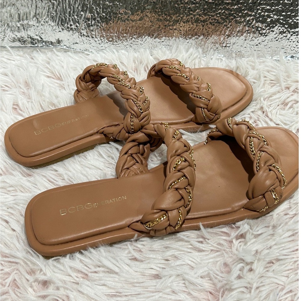 BCB Generation Slide Sandals Women 8 Tan Braided Gold Chain Flat GN227027